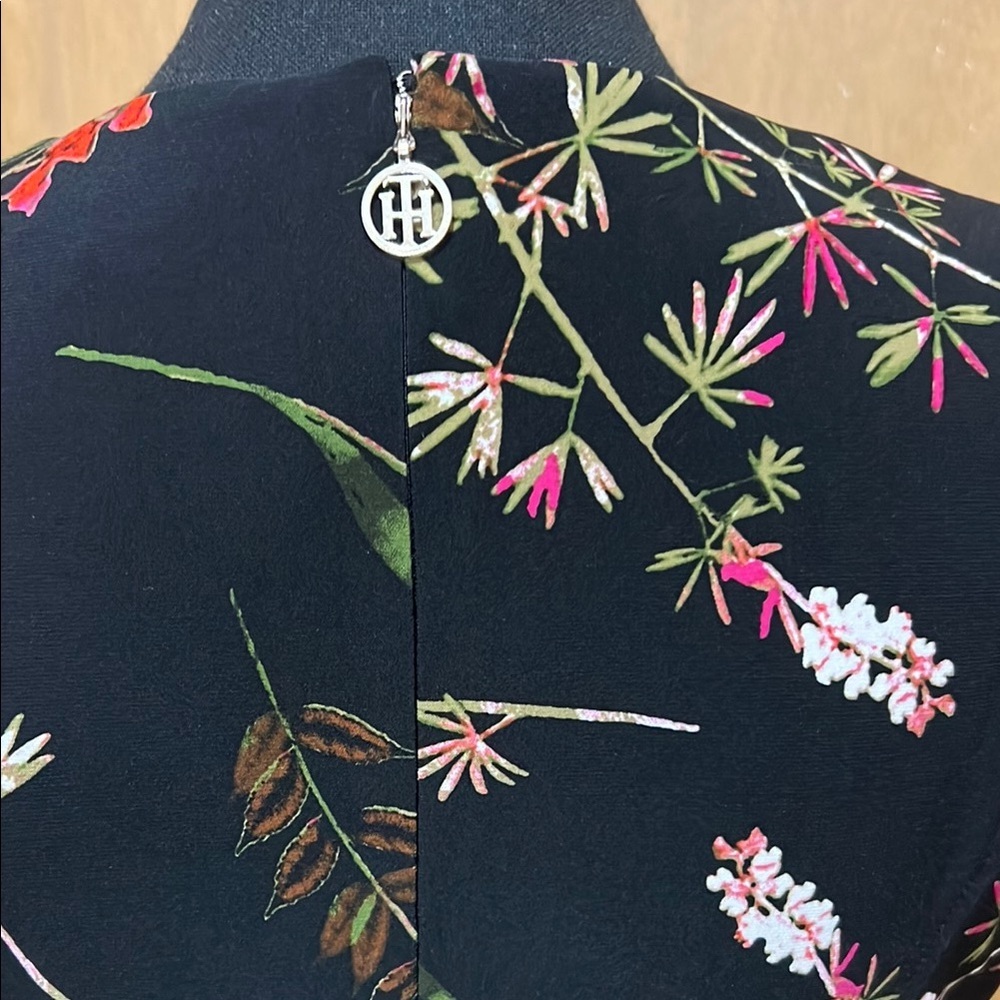 Tommy Hilfiger Black and Floral Jumpsuit - Picture 5 of 7